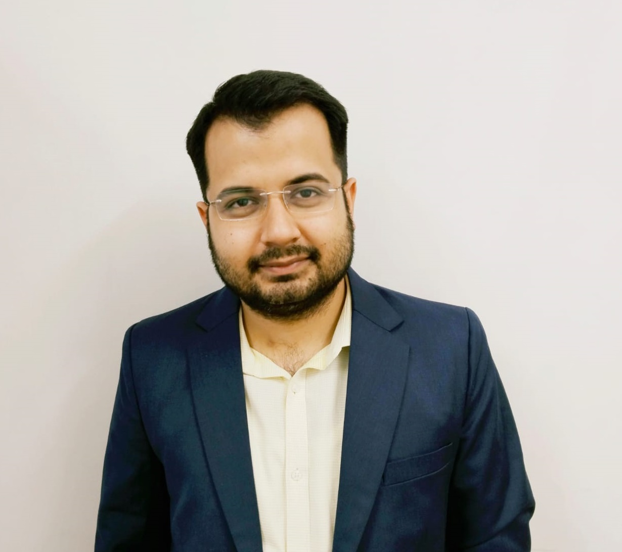 Dr. Himanshu Tolani, Assistant Professor at IIHMR Delhi